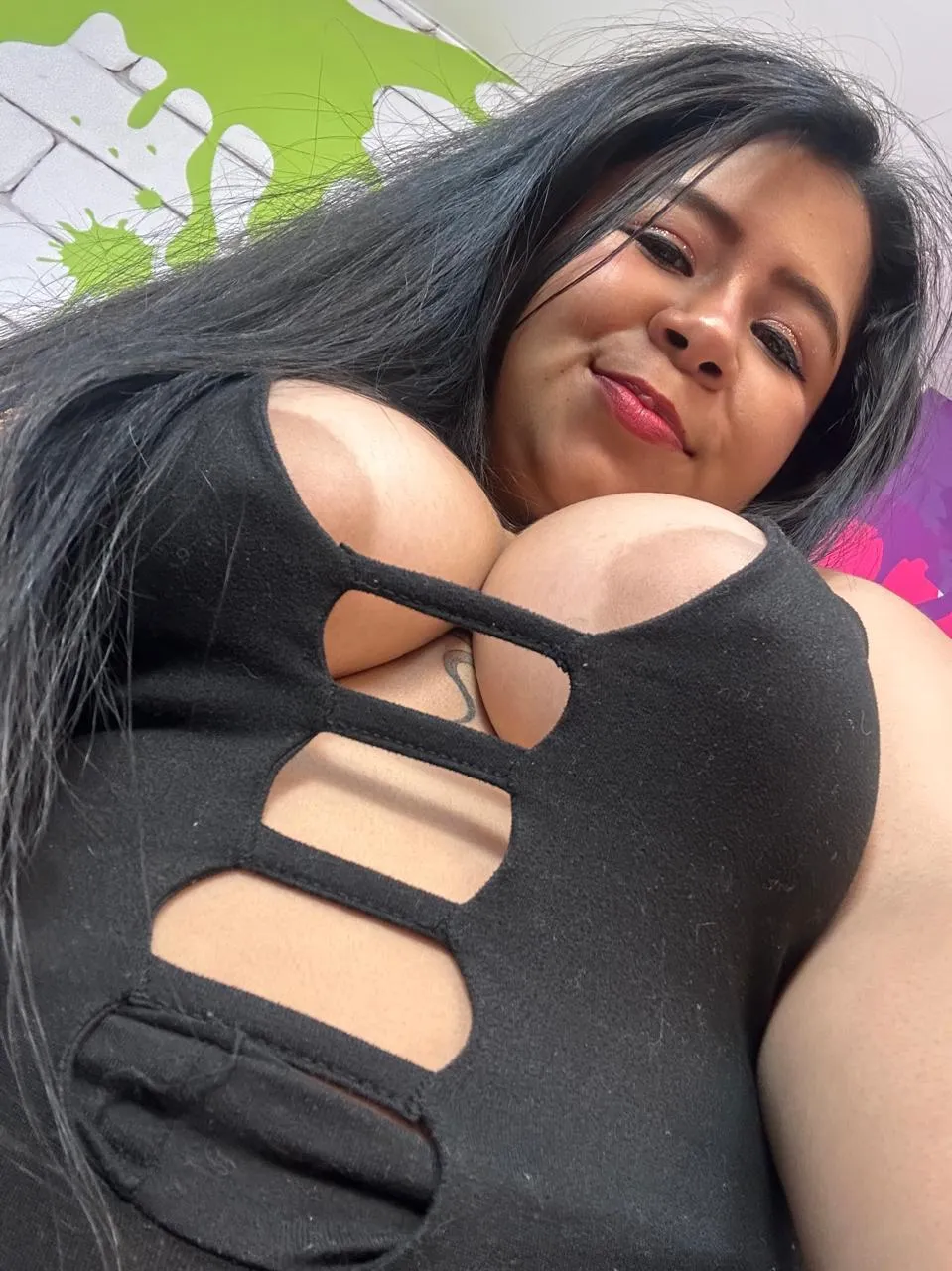 Live sex webcam photo for AriaMoonnn #8617343