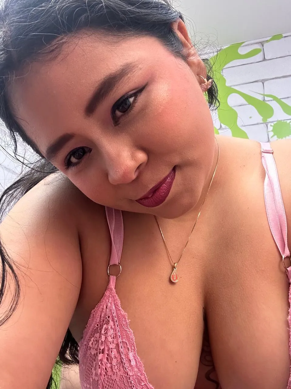 Live sex webcam photo for AriaMoonnn #8586298