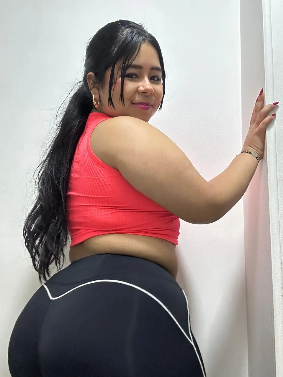 Live sex webcam photo for AriaMoonnn #8680529