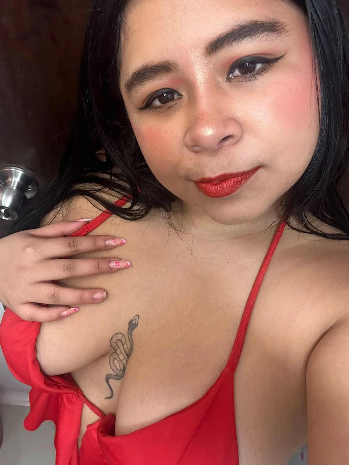 Live sex webcam photo for AriaMoonnn #8601835