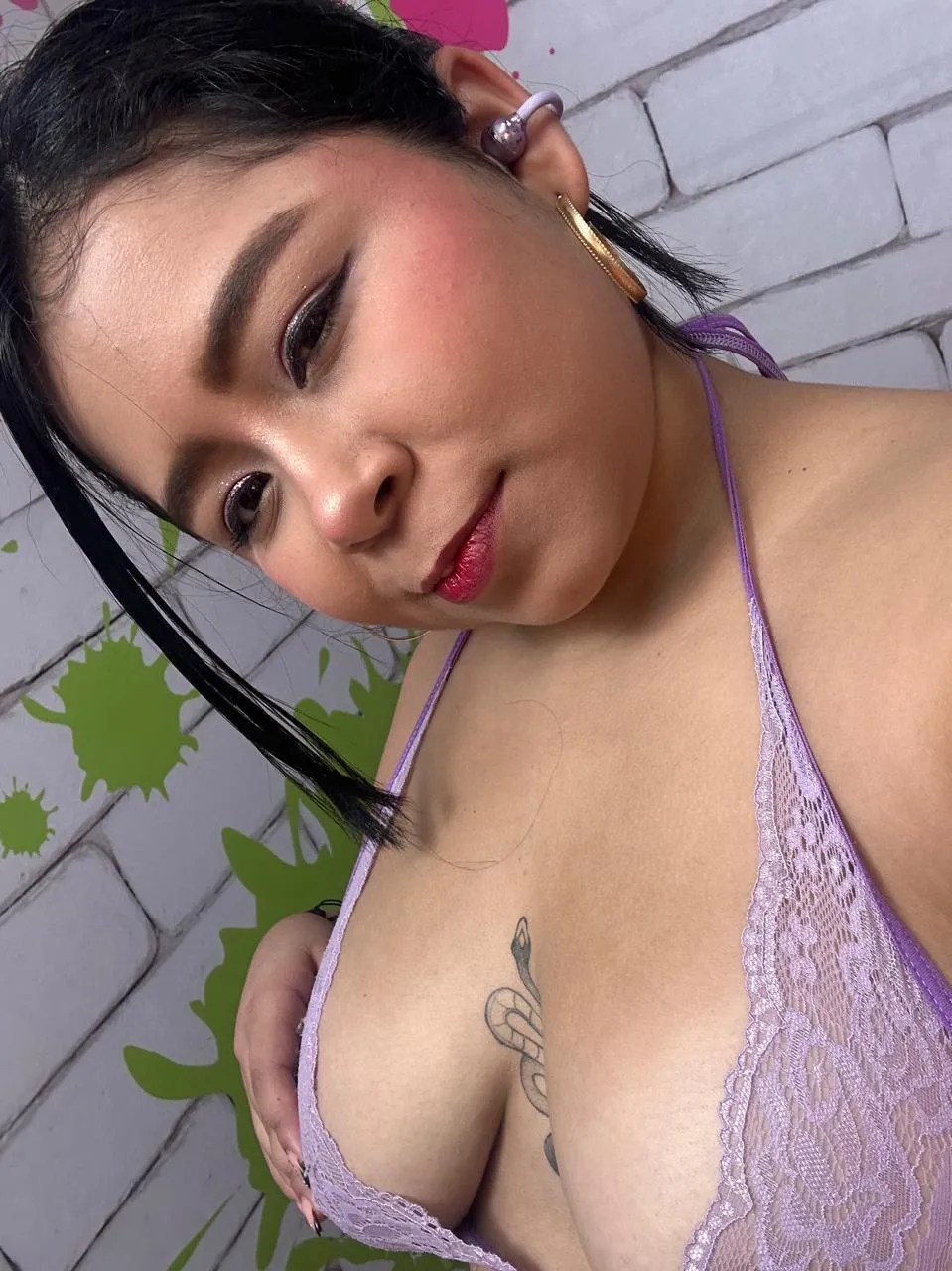 Live sex webcam photo for AriaMoonnn #8622333