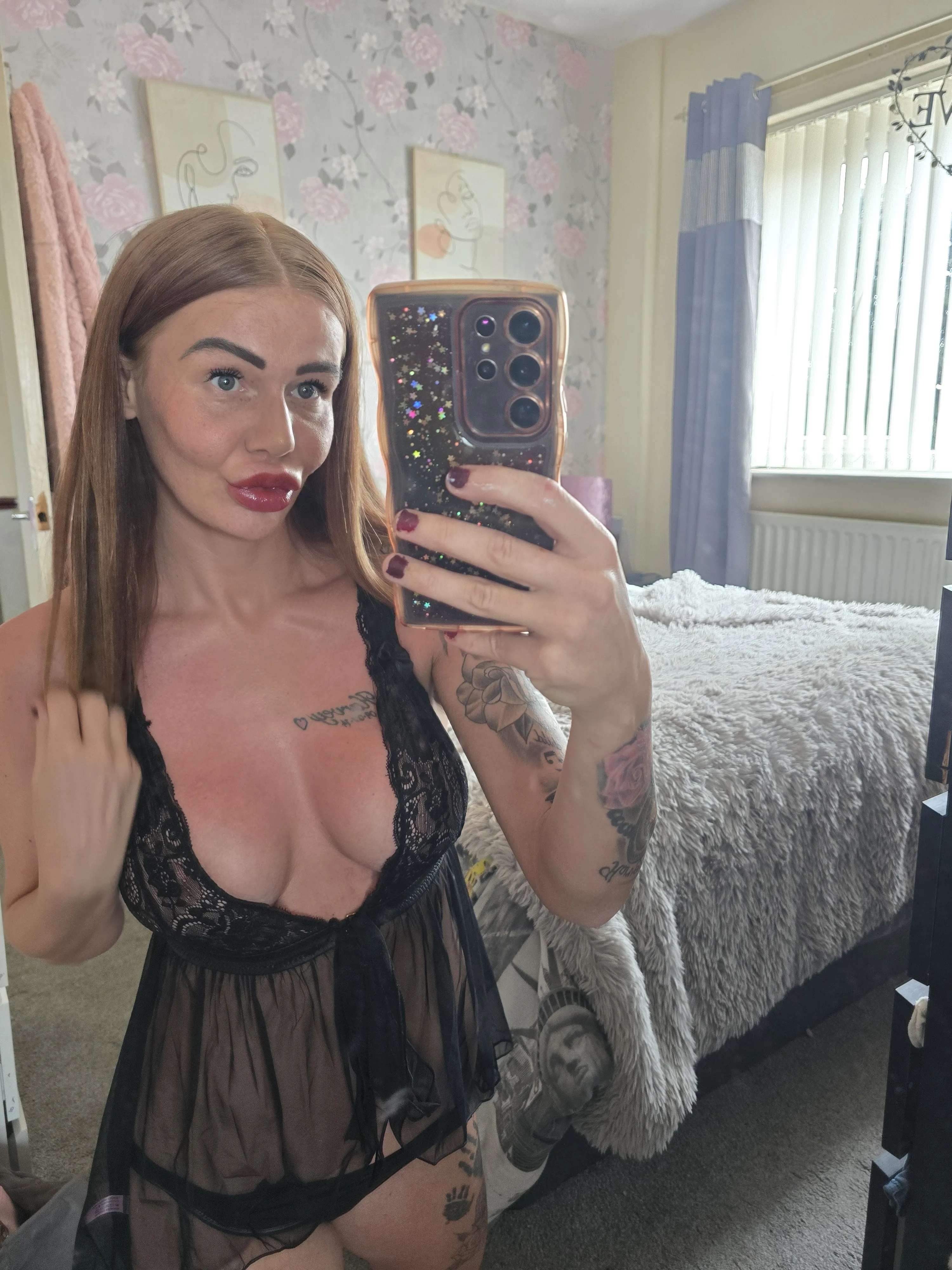 Live sex webcam photo for Blowy_Chloe #8629603