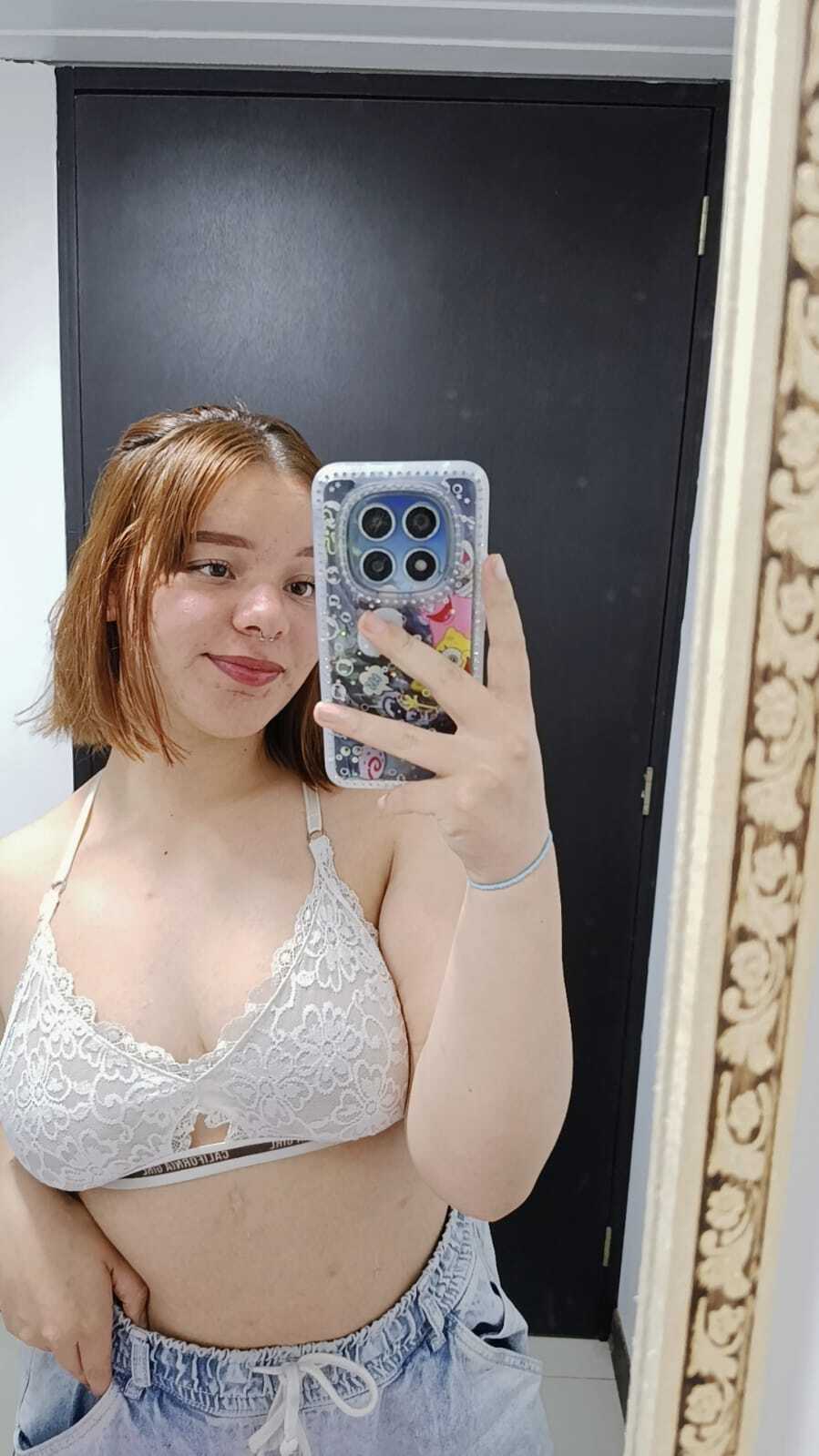 Live sex webcam photo for PersefoneSnow #8648461