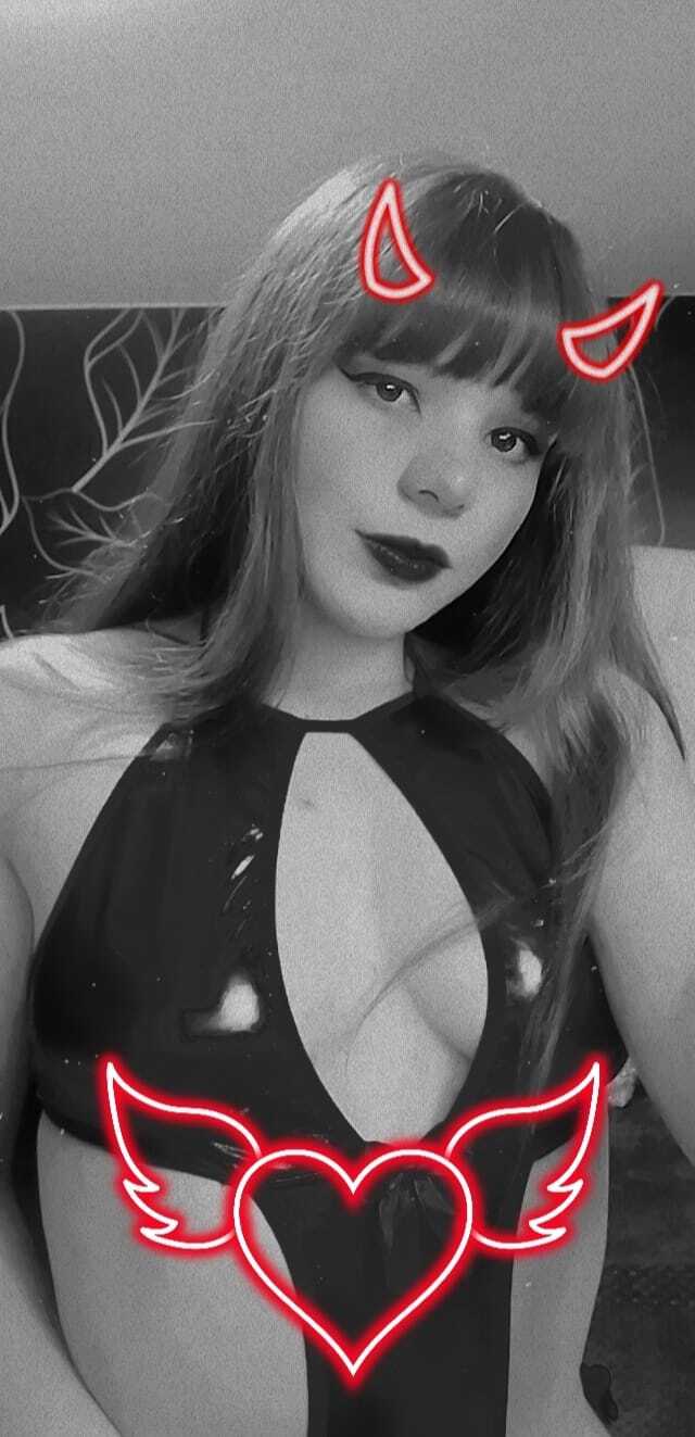 Live sex webcam photo for PersefoneSnow #8648488