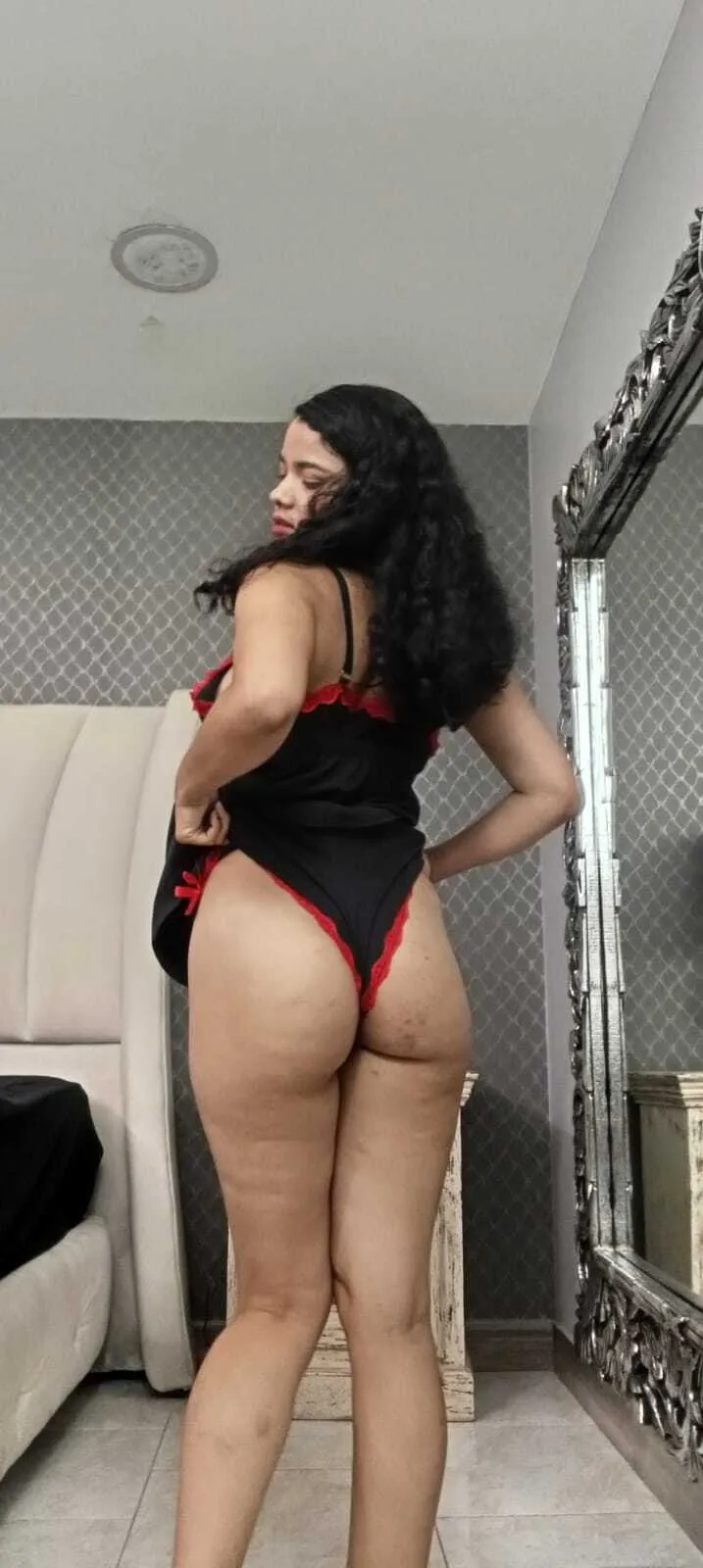 Live sex webcam photo for LynnJames #8596961