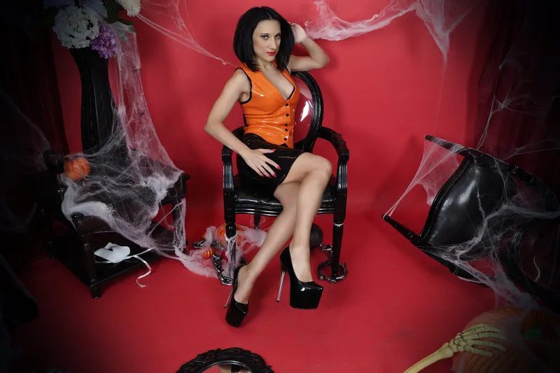 Live sex webcam photo for MistressWanda #7379733