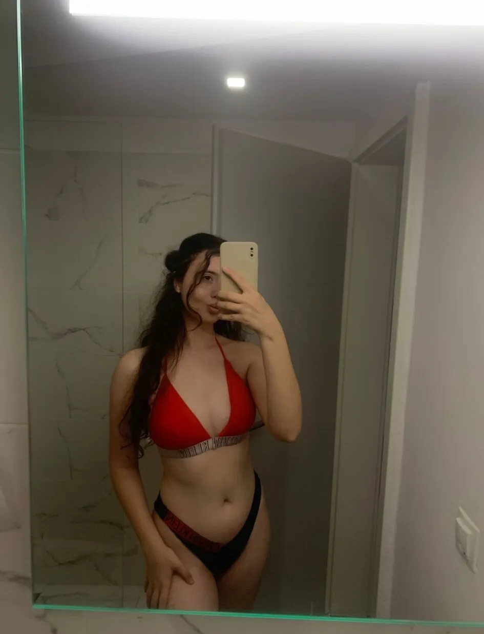 Live sex webcam photo for AnnaCherry #8646018