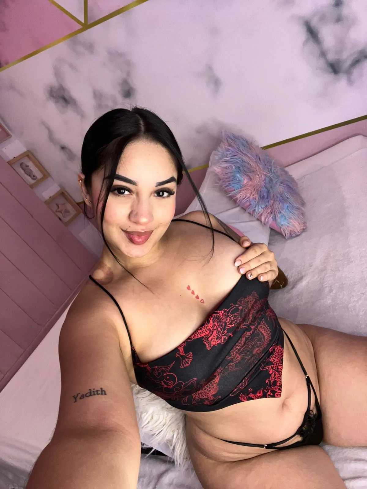Live sex webcam photo for Sophie_Vegga #8616473