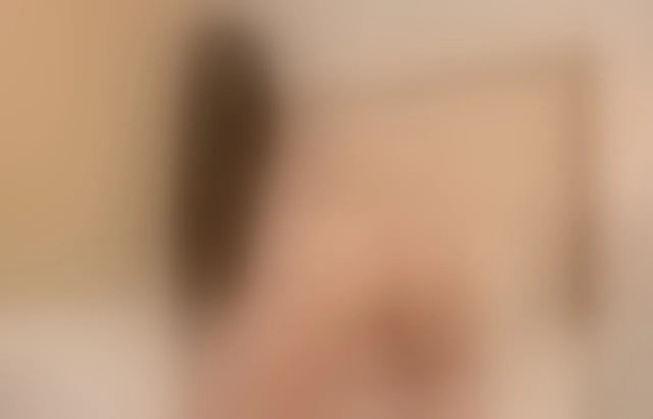 Live sex webcam photo for Isa_Rose #8640010