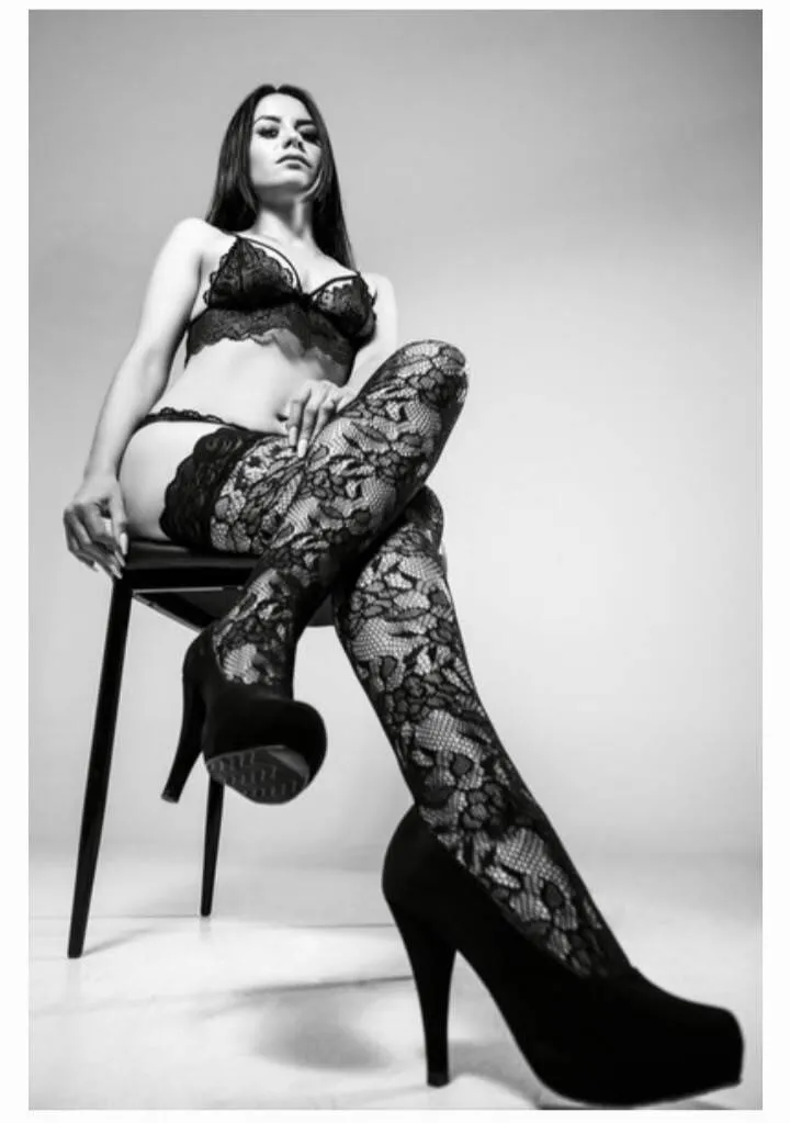 Live sex webcam photo for Aria_Santana #8621655