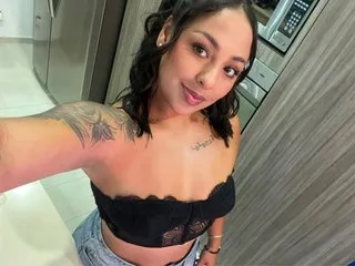 Live sex webcam photo for LunaaCollinss #8617190