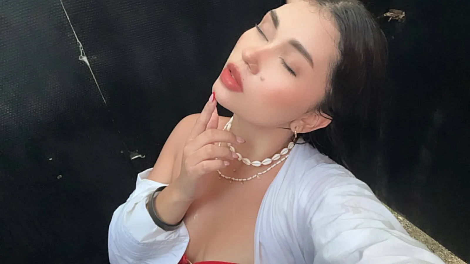 Live sex webcam photo for SammyRouxy #8679571