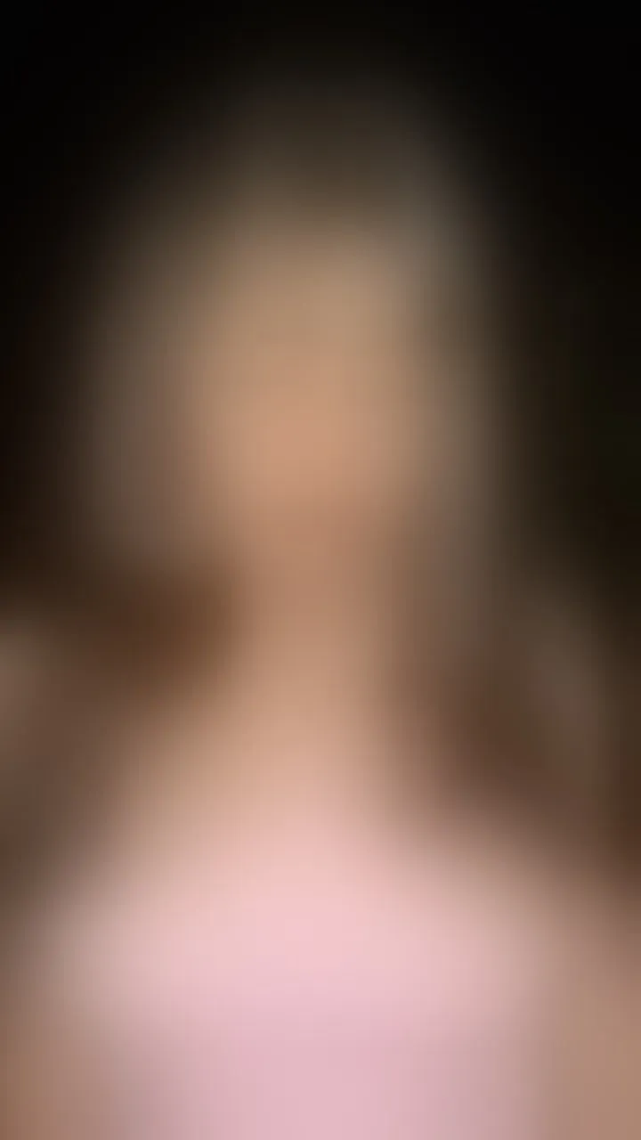 Live sex webcam photo for ChiaraBelle #8644888