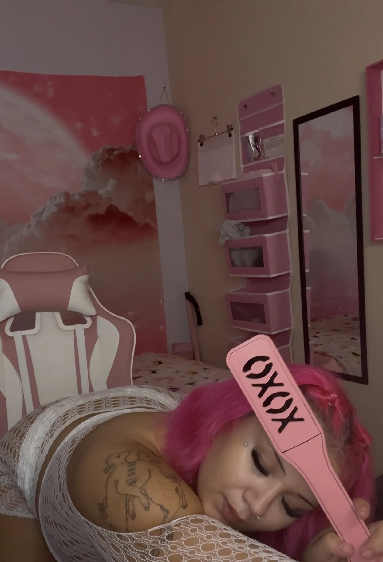 Live sex webcam photo for Pinky_Pandora #8624203