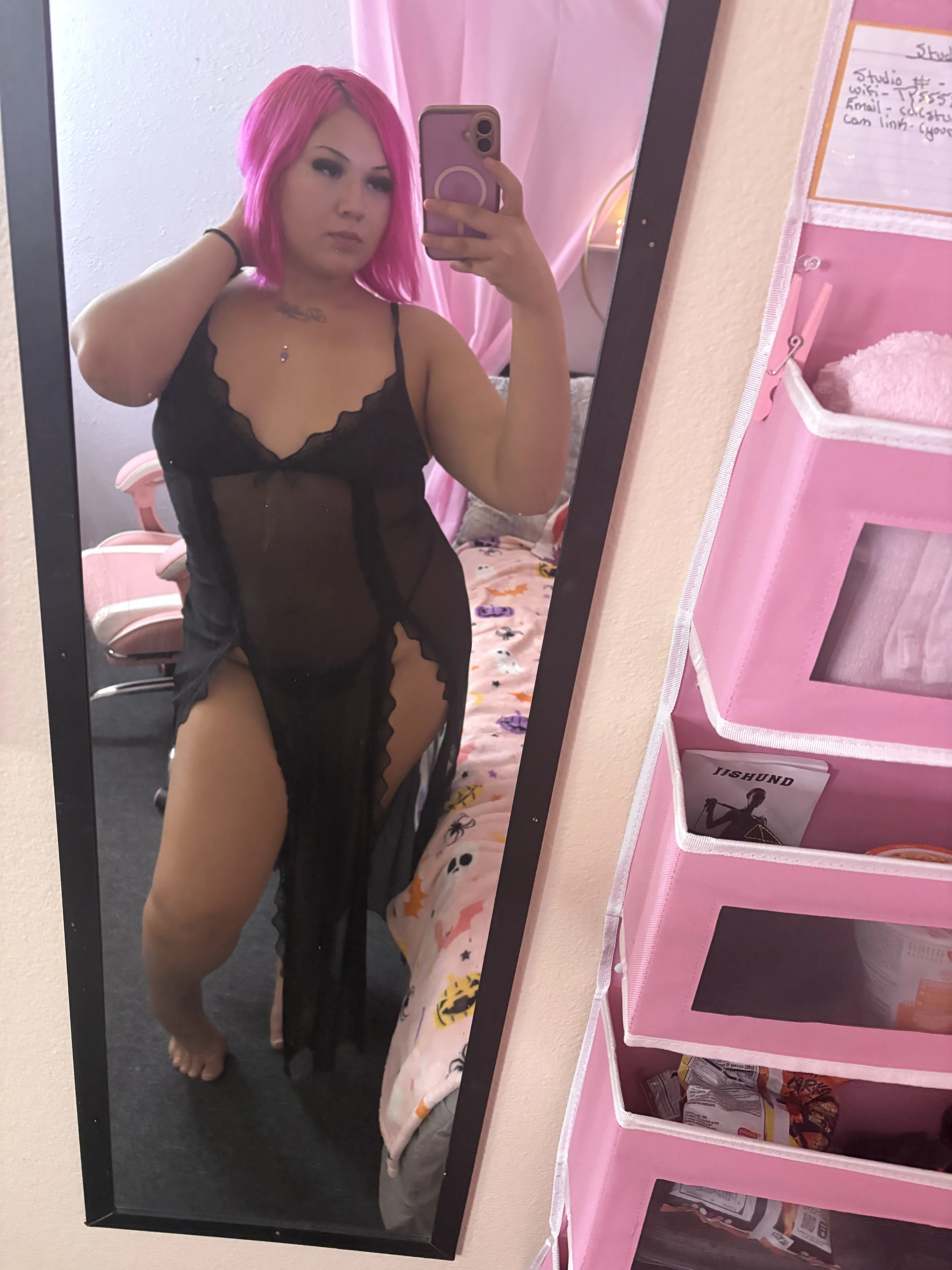 Live sex webcam photo for Pinky_Pandora #8624190