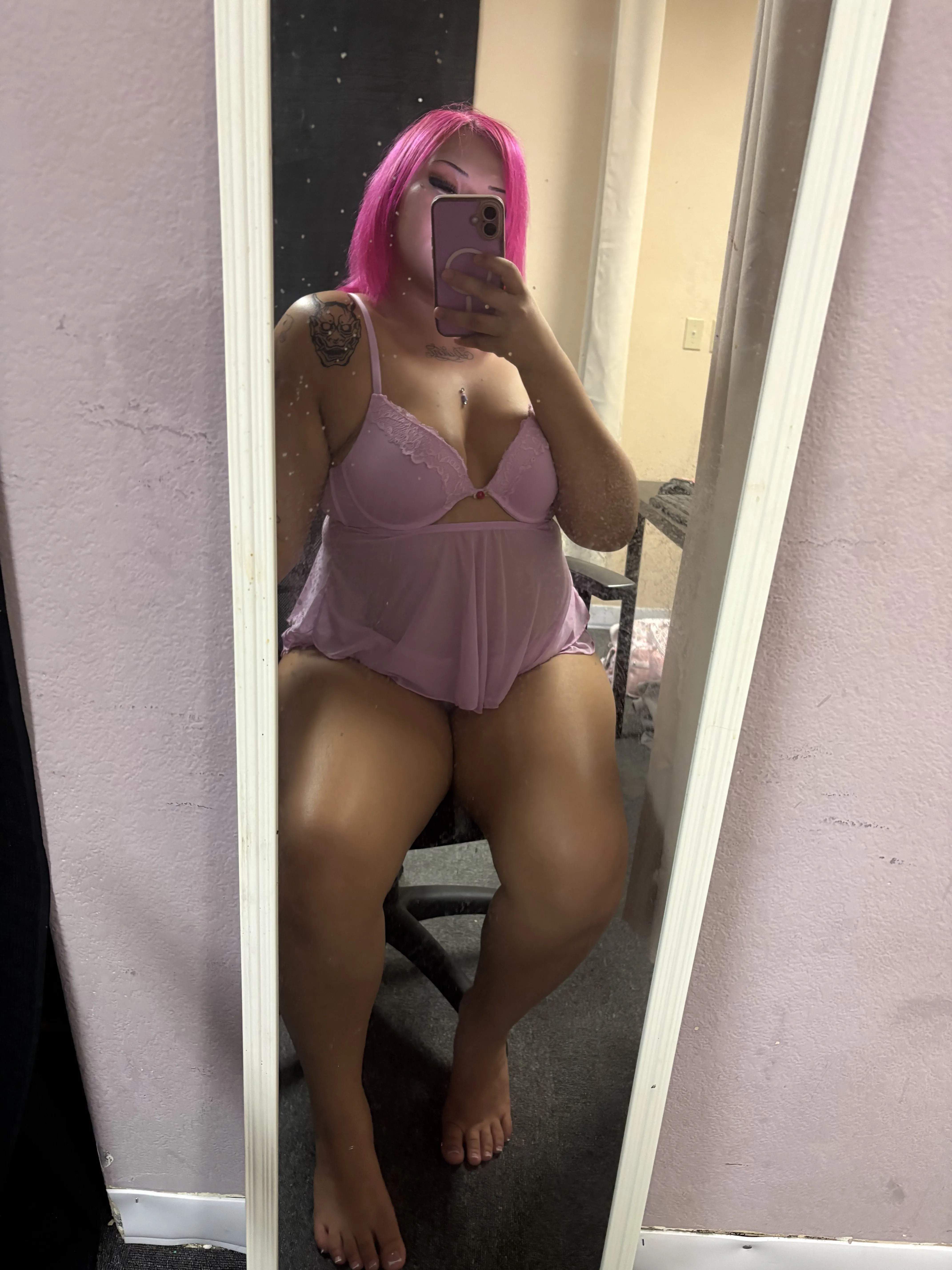 Live sex webcam photo for Pinky_Pandora #8624192