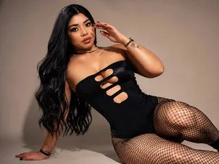 Live sex webcam photo for AntonellaaMontier #8669768