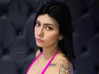 Live sex webcam photo for MarieWind #8699988