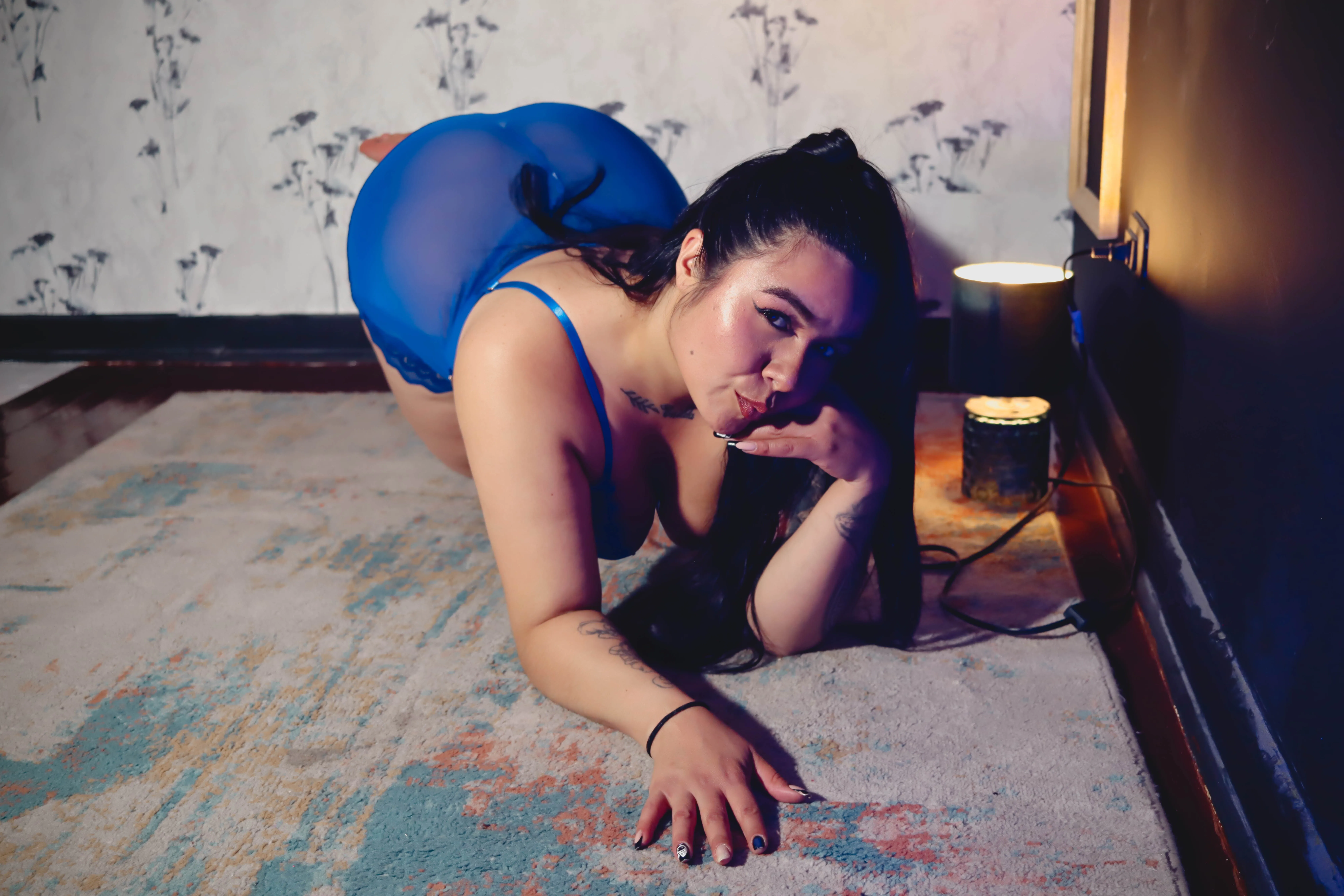Live sex webcam photo for AmberMolly #8695933