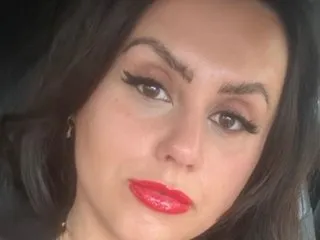 Live sex webcam photo for TemptressX18 #8635220