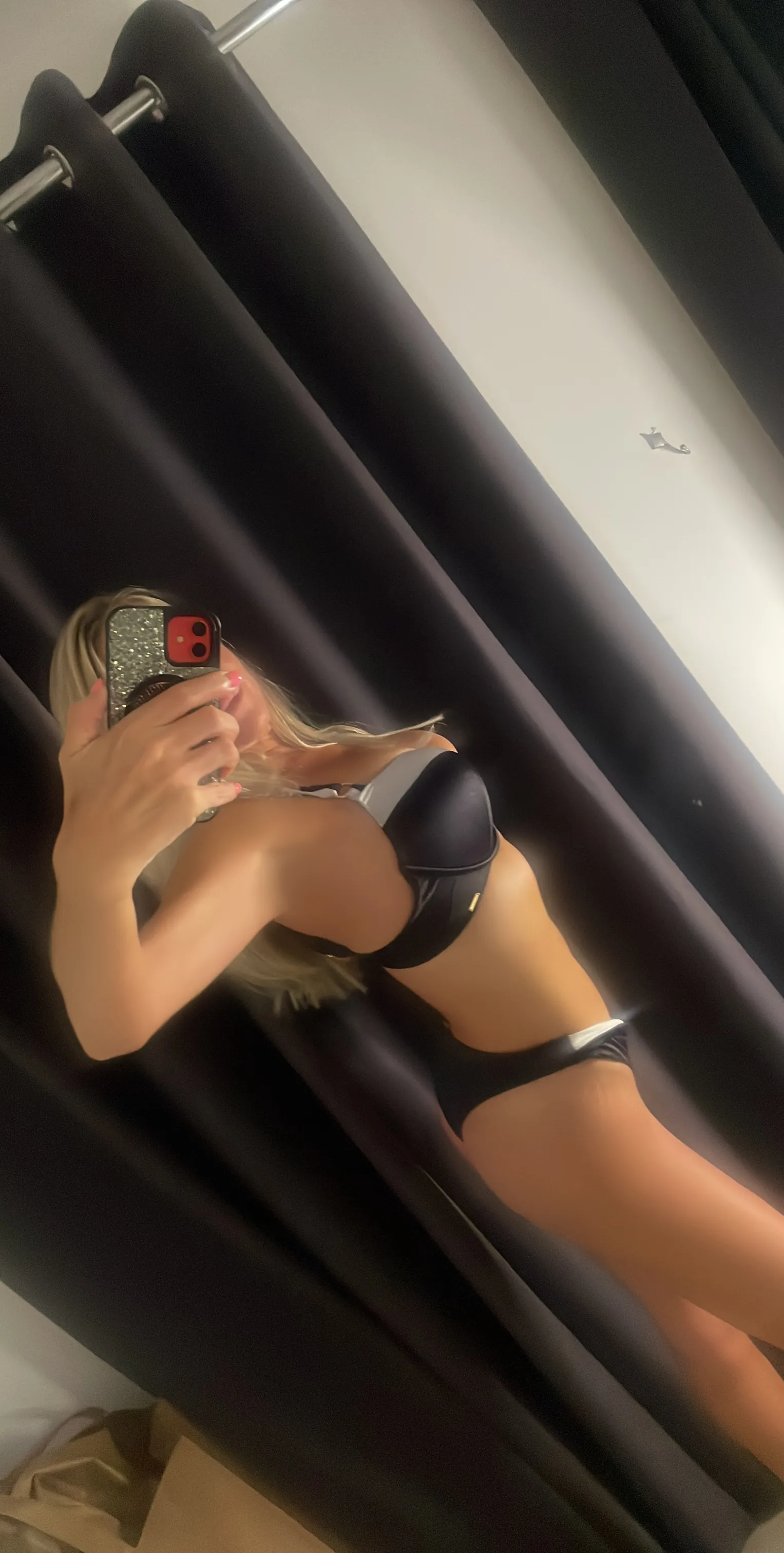 Live sex webcam photo for Sexy_Summer_Feet #8649386