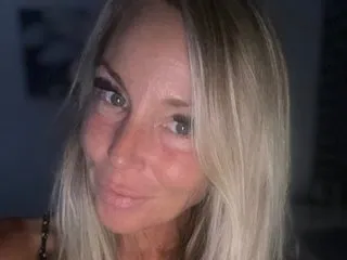 Live sex webcam photo for Sexy_Summer_Feet #8646502