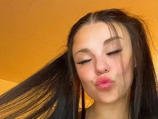 Live sex webcam photo for AshleyRaeFox #8650276
