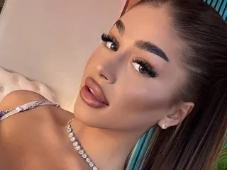Live sex webcam photo for Bella_Noirre #8651474