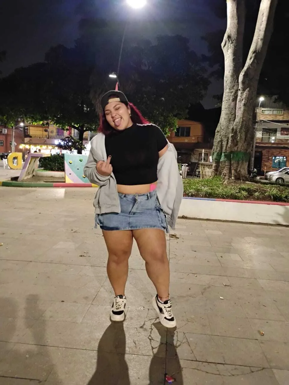 Live sex webcam photo for Kendra_lil_evill #8668174