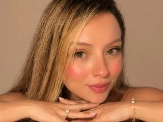 Live sex webcam photo for Giigii_Hadiid #8678258