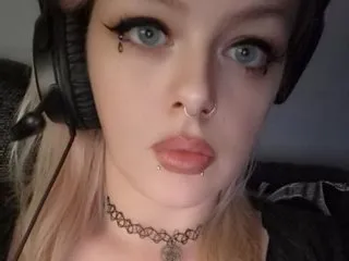 Live sex webcam photo for BrattyLittleDemonX #8682357