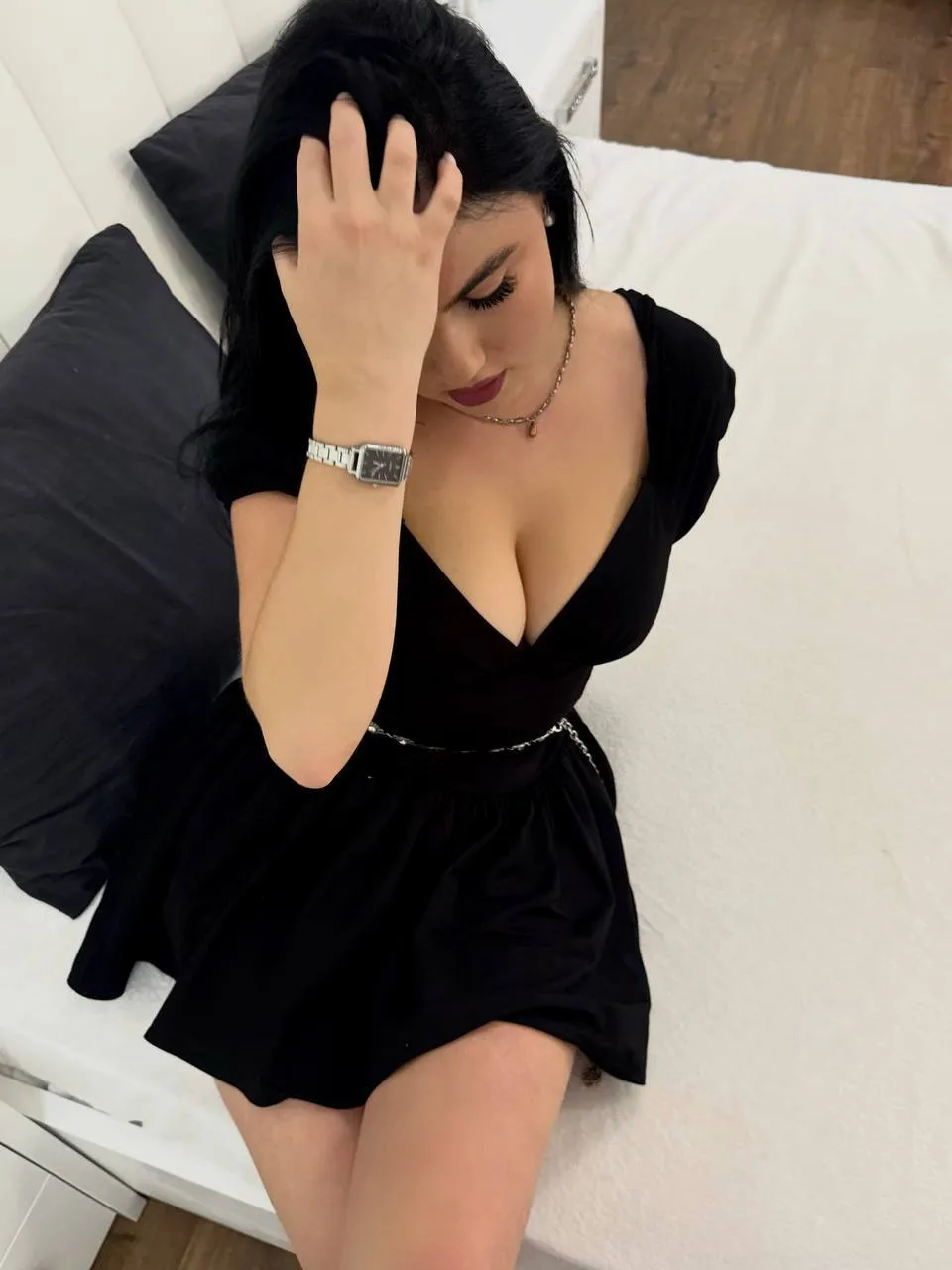 Live sex webcam photo for LioraMoon #8669241