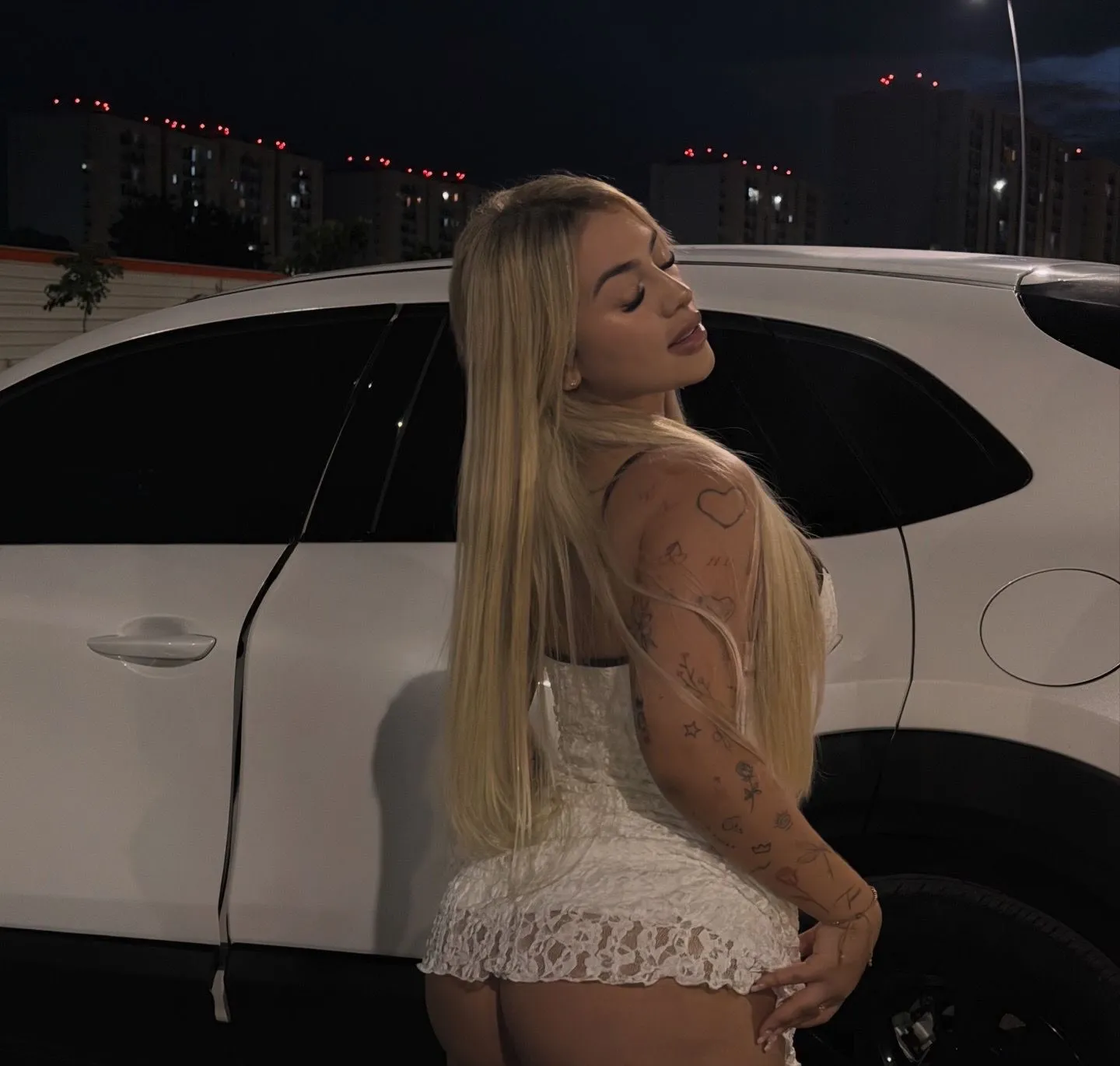 Live sex webcam photo for AbbyBlake19 #8668120