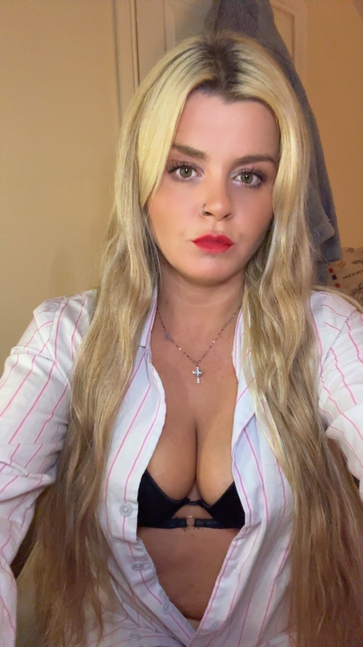Live sex webcam photo for MissLuxe_xx #8682758