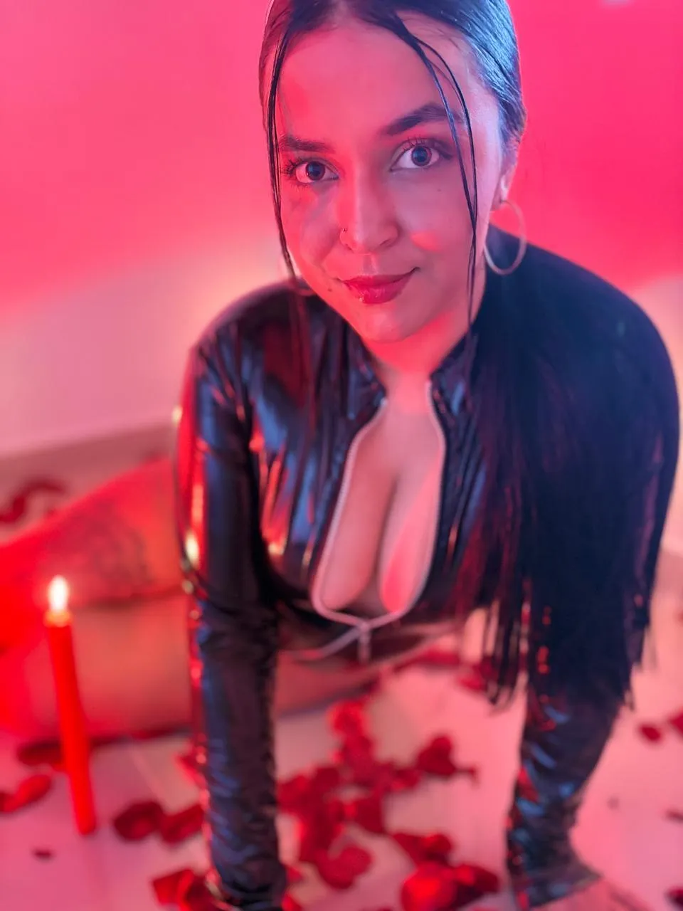 Live sex webcam photo for HikariChloe #8682260