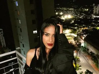 Live sex webcam photo for raavenluxX #8705777