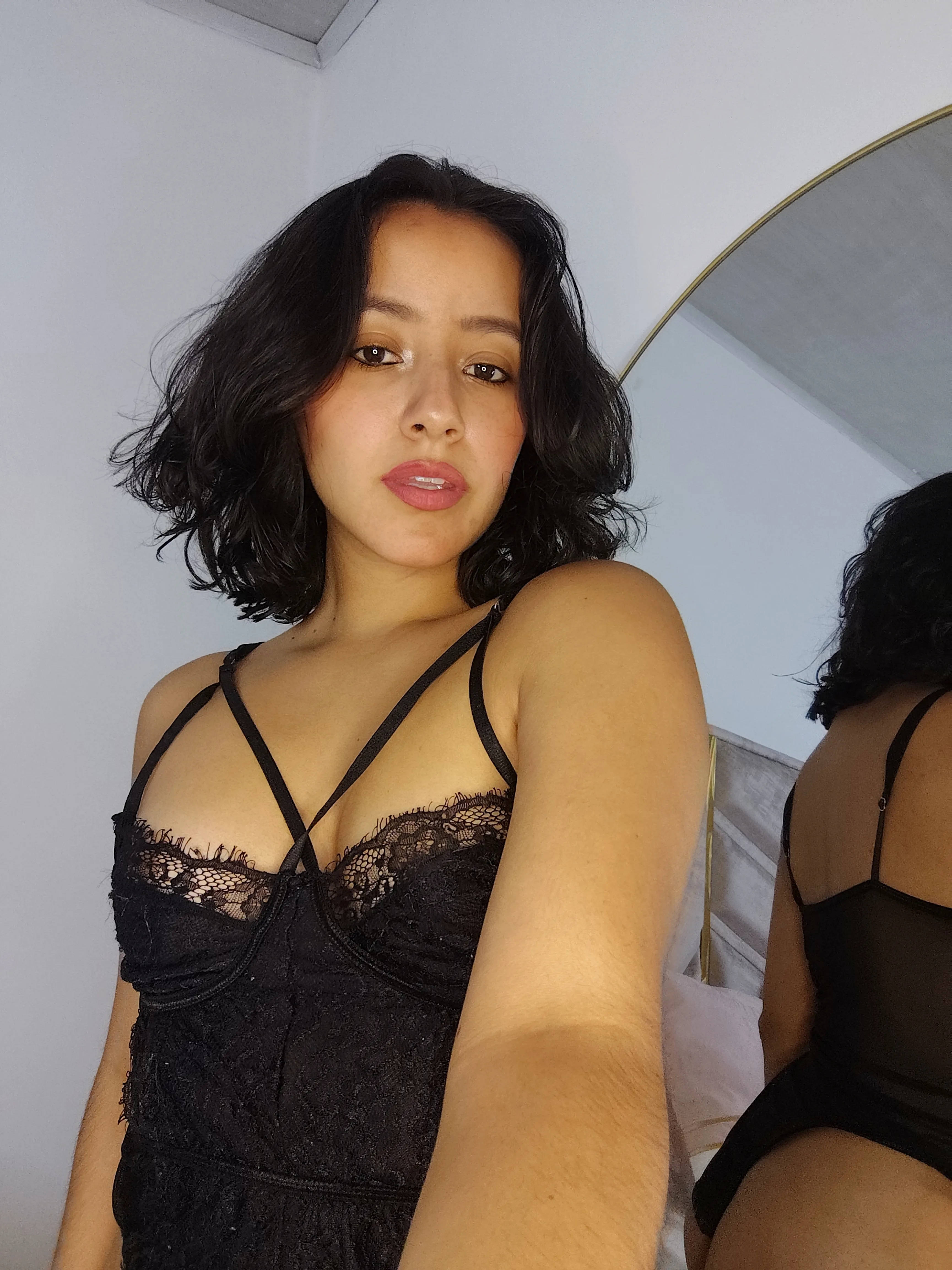 Live sex webcam photo for Asshleey21 #8711247