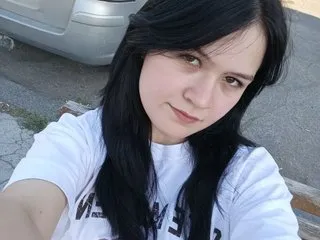 Live sex webcam photo for AnimeGirl18 #8693669