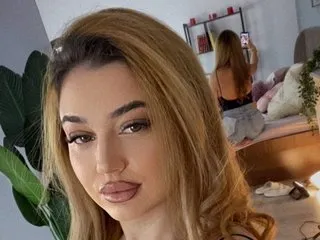 Live sex webcam photo for BlairBlonde #8699644