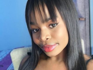 Live sex webcam photo for VenusW18_Lm #8699541