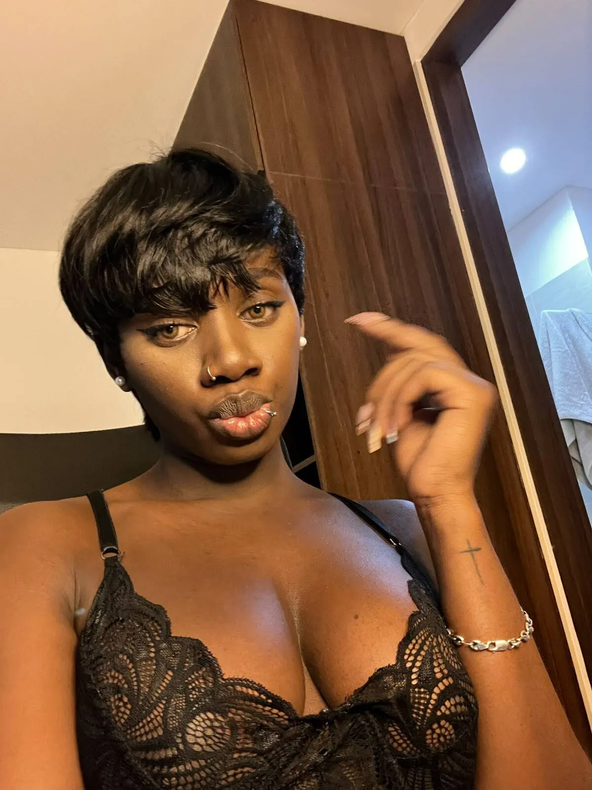 Live sex webcam photo for HudahBigAss #8697615