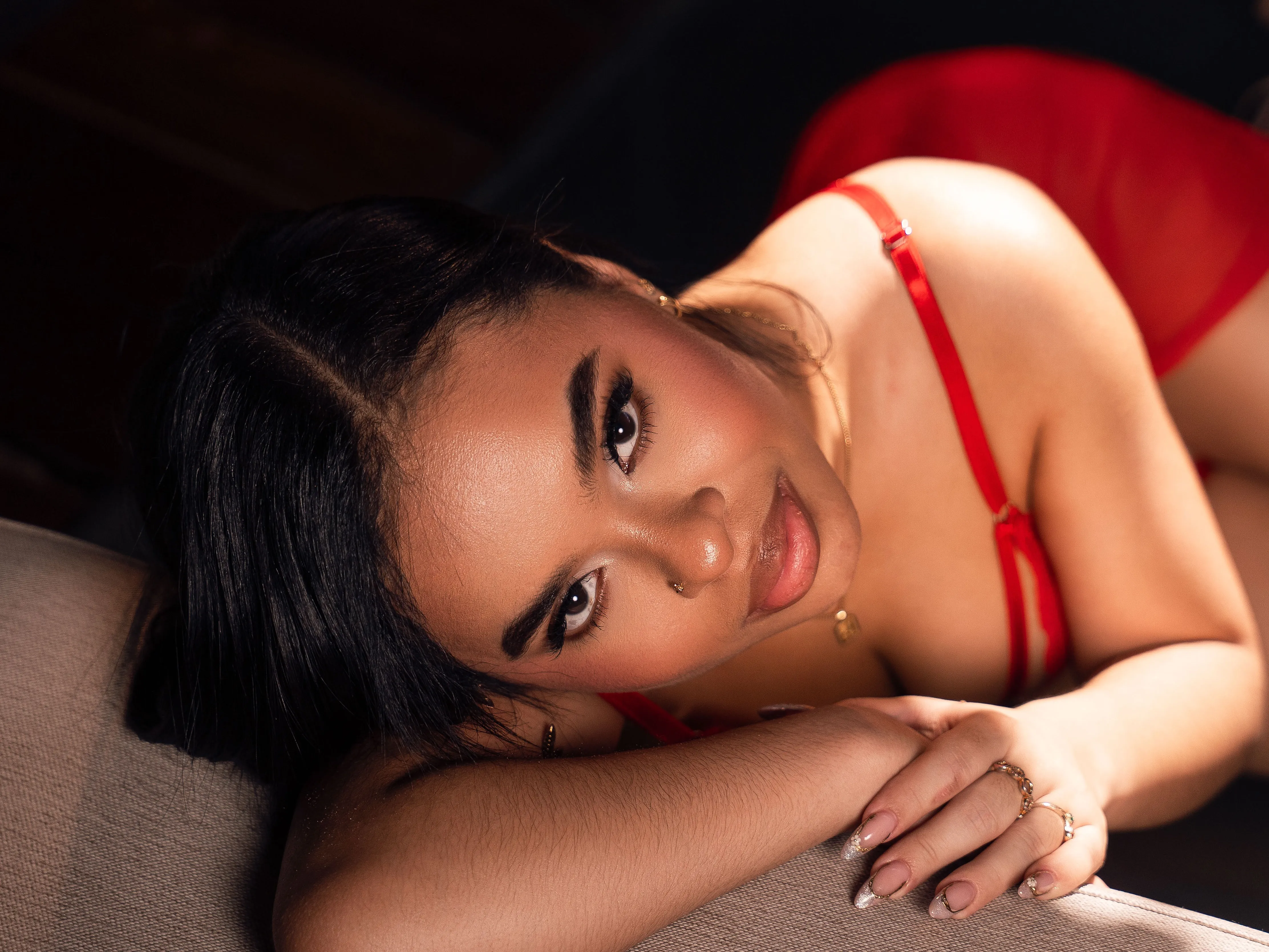 Live sex webcam photo for GeorginaMoretti #8702356