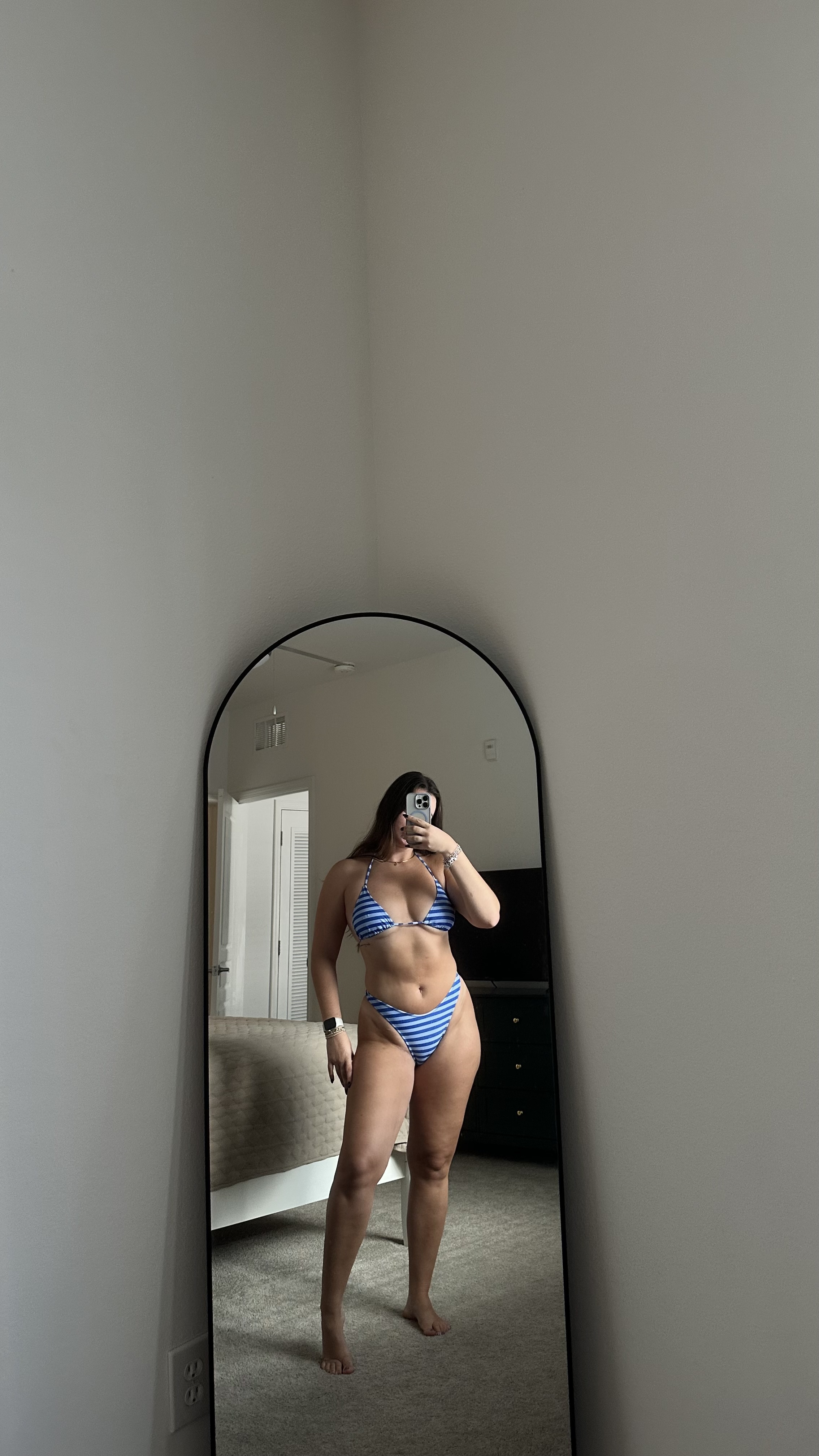 Live sex webcam photo for RobinMeadows #8700697