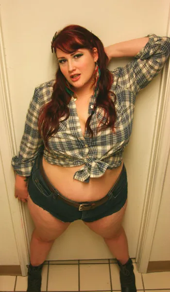 Live sex webcam photo for ElizaAllure #5292400