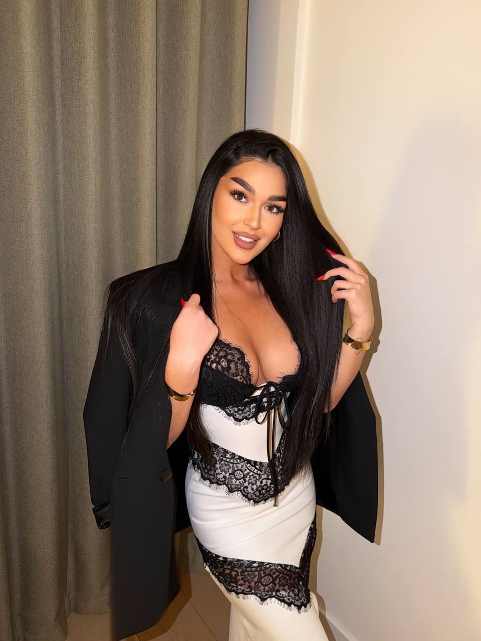 Live sex webcam photo for KaiaSilk #8725298