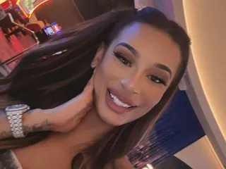 Live sex webcam photo for DreamyGabby #8725504