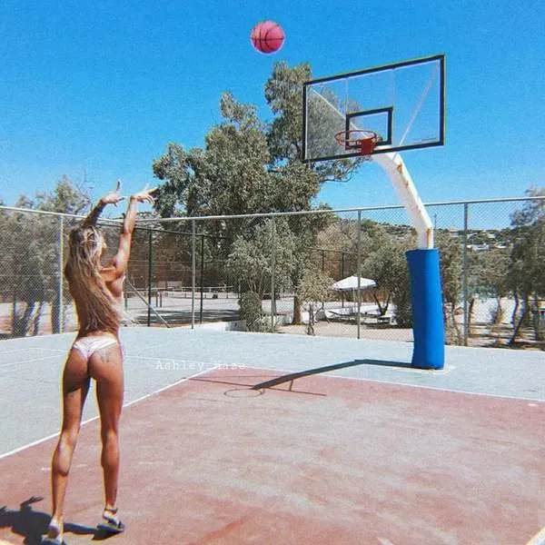 Live sex webcam photo for Ashley_Haze #7476254