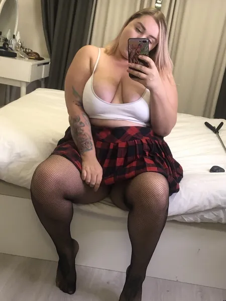 Live sex webcam photo for ChubbyPretty #6190152