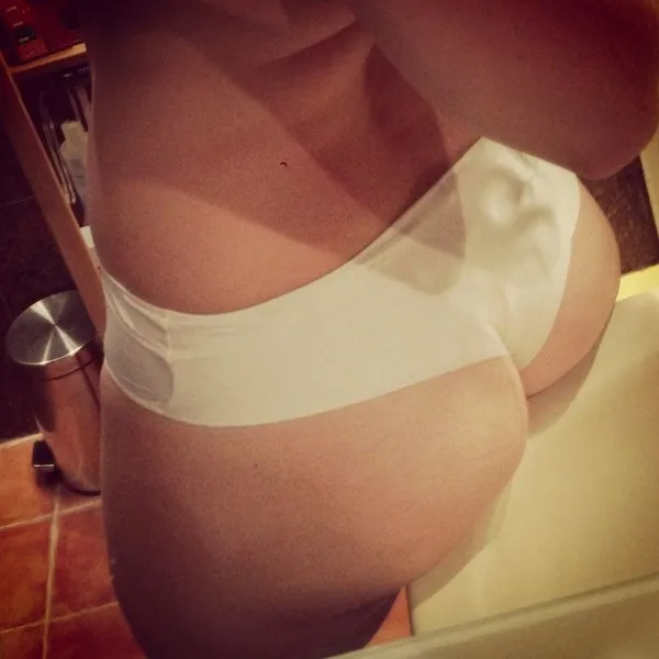 Live sex webcam photo for Emmaaaa #8426587