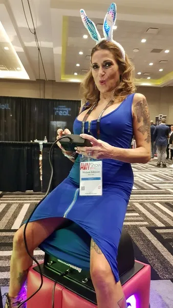 Live sex webcam photo for MelissaJohnson #7919905